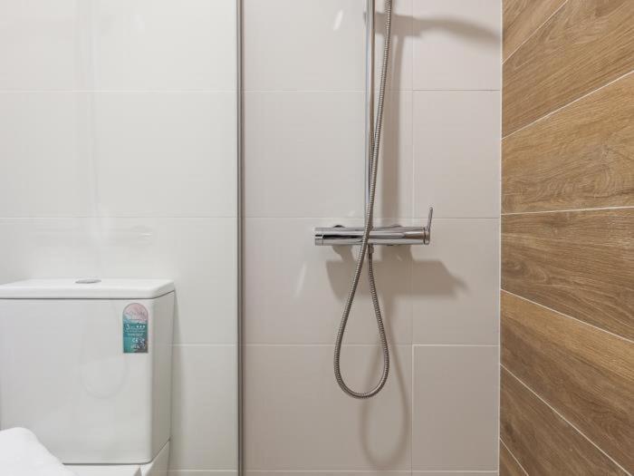 Reformado En Barrio Macarena Apartamento Sevilha